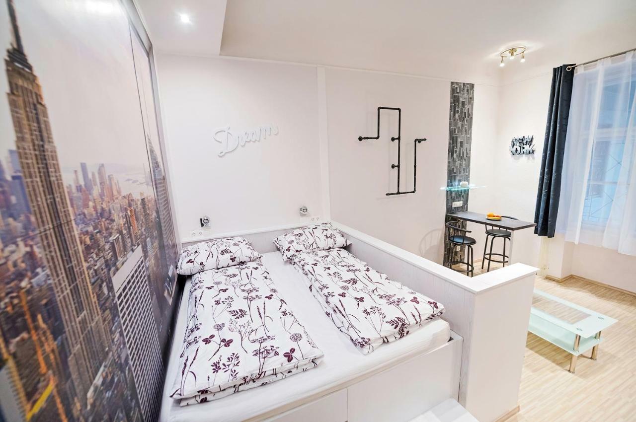 Free Parking, Quiet Design Flat In The Centre Apartman Budapest Kültér fotó